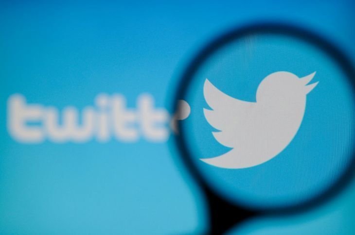 В Twitter удалили ботов — акции упали на 18%