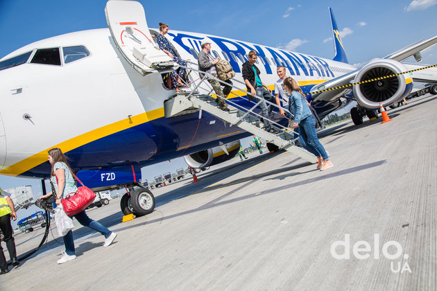 "На Берлин" по-ирландски: как принимали и отправляли первый рейс Ryanair в "Борисполе"