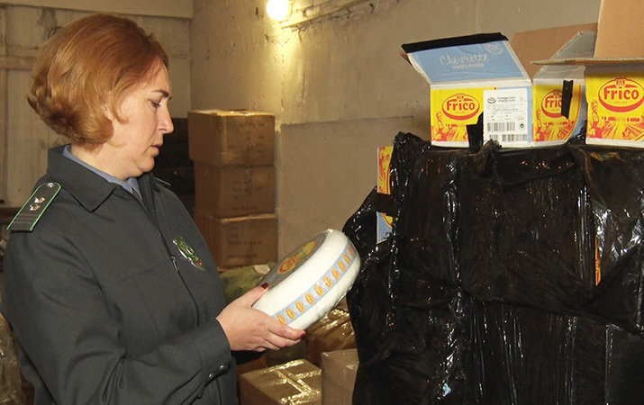 Россельхознадзор уничтожил полтонны "опасного" украинского сыра