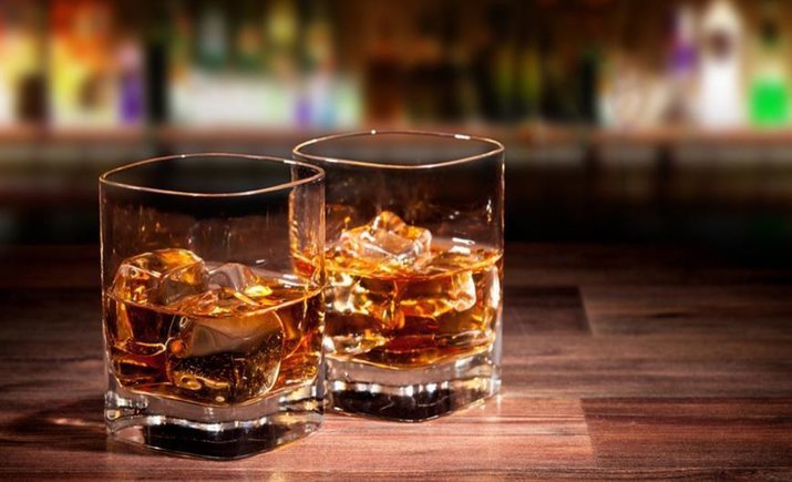 АМКУ оштрафовал три алкогольные компании за использование "whiskyе"