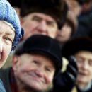 Рост пенсий на уровне в 1 тысячу рублей в год заложат в закон Рост пенсий на уровне в 1 тысячу рублей в год заложат в закон