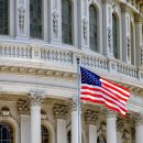 Сенат США запретил допросы иностранцами чиновников и военных Сенат США запретил допросы иностранцами чиновников и военных