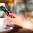 Украинцы стали больше платить за "коммуналку" через смартфон Украинцы стали больше платить за "коммуналку" через смартфон