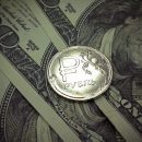 Российский рубль слабеет на фоне новых санкций США Российский рубль слабеет на фоне новых санкций США