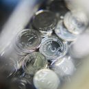 Пенсии украинцев будут расти на 200 грн ежегодно в ближайшие три года
