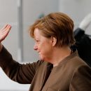 Рейтинг партии Меркель снизился до рекордного минимума