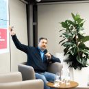 "Укрпошта" и ПриватБанк урегулировали конфликт с листовками для пенсионеров "Укрпошта" и ПриватБанк урегулировали конфликт с листовками для пенсионеров