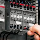 Новая технология ABB для простого и безошибочного подключения любых проводников Новая технология ABB для простого и безошибочного подключения любых проводников